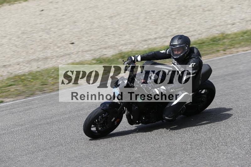 /09 19.04.2026  Caremotion get faster ADR/Gruppe gruen/76